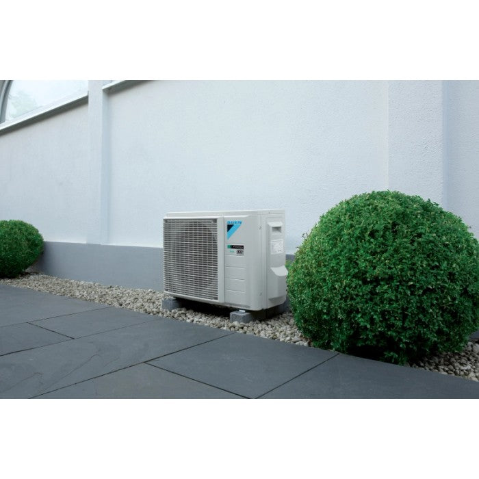 Climatizzatore fisso Daikin Essence monosplit 9000 BTU classe A+++/A+++